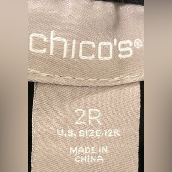 Chico’s 53% Cotton Blend mid rise skinny pants in black color Size 12R - Picture 7 of 8